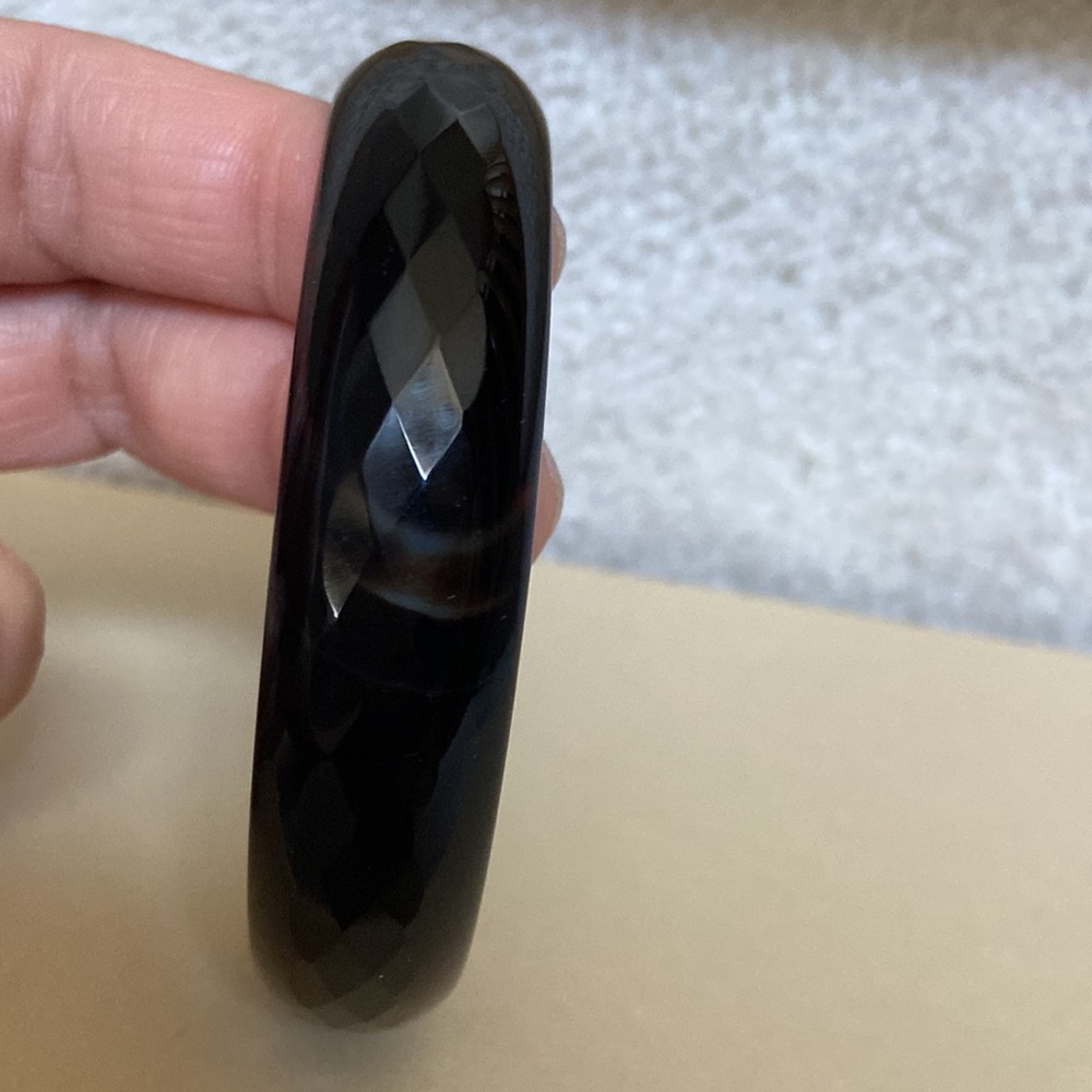 black jade bangle - Picture 6 of 10